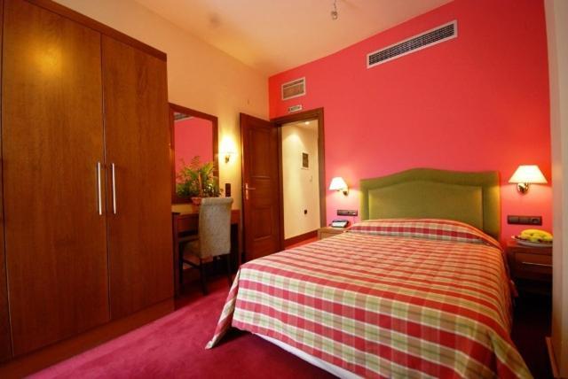 Hotel Elvetia Karpenísion 部屋 写真